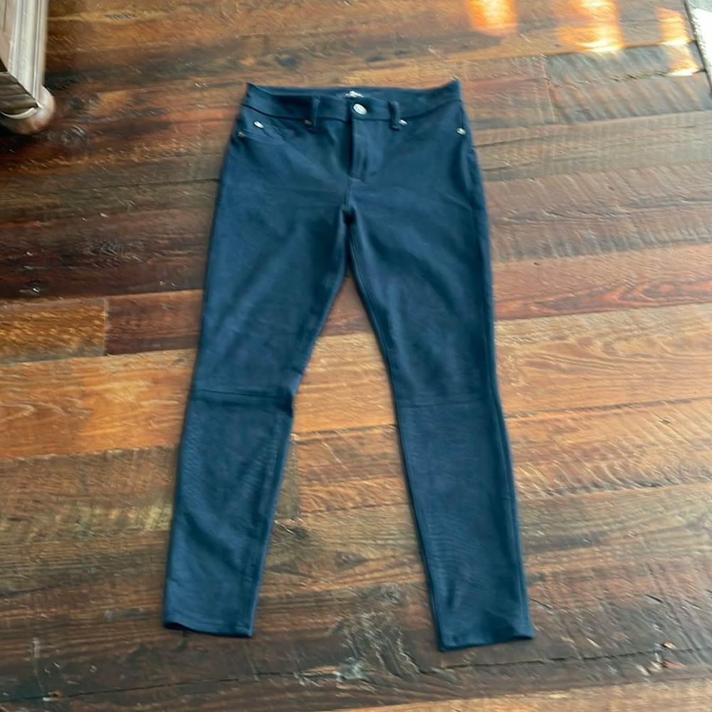 7 for all Mankind 29